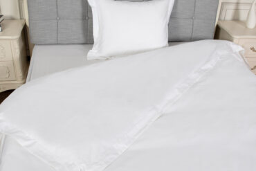 Eksklusiivne voodipesukomplekt tekikott ja padjapüür valge 100% bambus 220x220cm/50x60cm 300TC | Siexa DCPC2202201