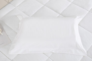 Eksklusiivne padjapüür valge 100% puuvill 40x60cm 300TC | Siexa PCC4060W