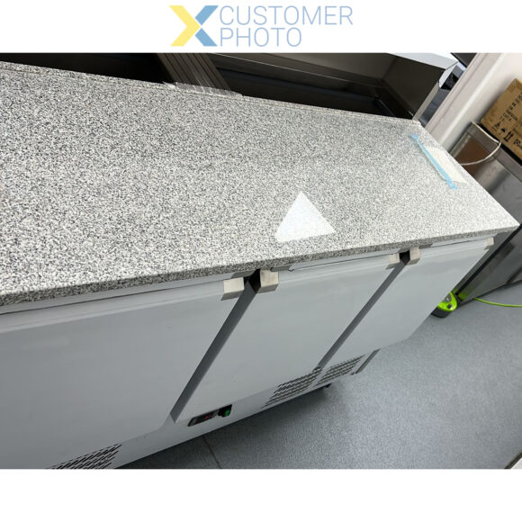 Pitsa Ettevalmistuslaud 3 ust Roostevaba teras, pealmine osa graniit 8xGN1/6 Sügavus 700mm | Adexa PZ33 - Image 2