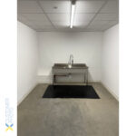 Nõudepesuvalamu Roostevaba Teras 1 Valamu Pritsmekaitsega 1600X700X900Mm Kandilised Jalad | Adexa Psa16070 - Image 3